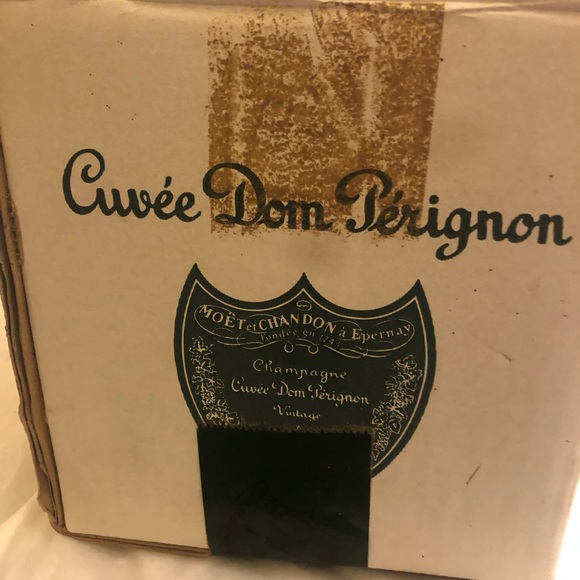 Dom Perignon Double Magnum DISPLAY sealed and it’s a display so no bubbly. - Picture 2 of 14